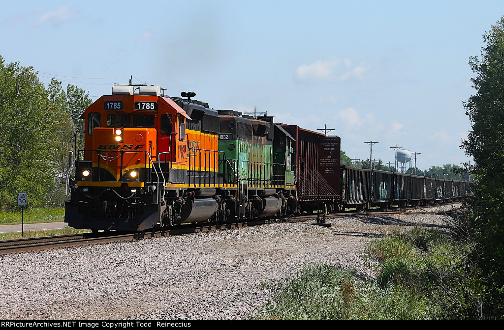 BNSF 1785